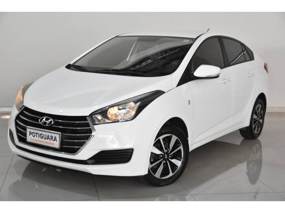 HYUNDAI HB20S 1.6 COMFORT PLUS 16V FLEX 4P AUTOMÁTICO HYUNDAI HB20S 1.6 COMFORT PLUS 16V FLEX 4P AUTOMÁTICO